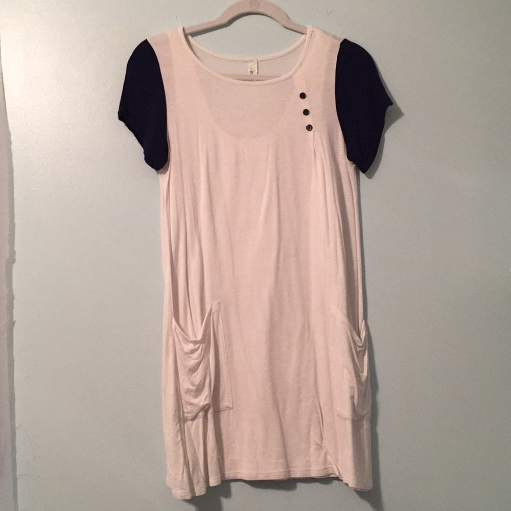 White dress with blue sleeves